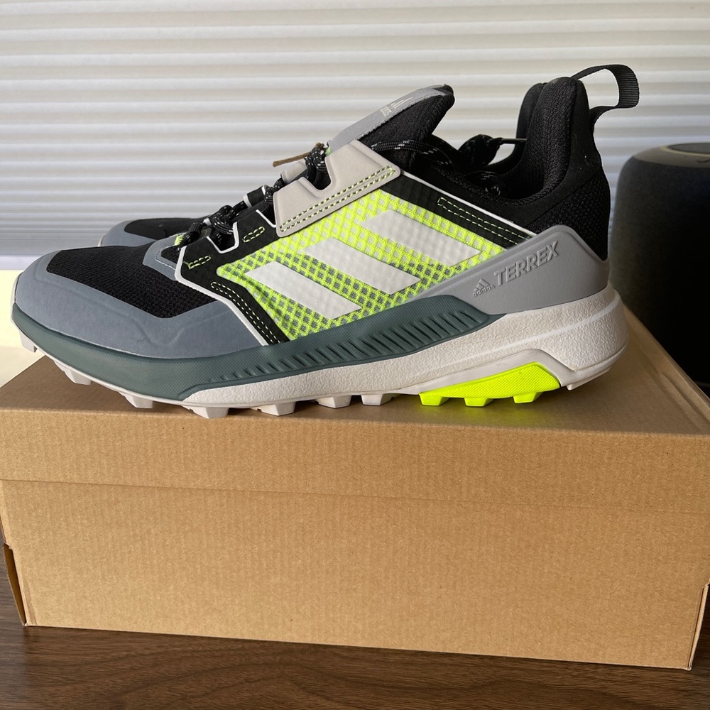 NEW Adidas Men's Terrex Trailmaker Hiking Shoes Lightweight B/W/Solar Yellow - Picture 6 of 7